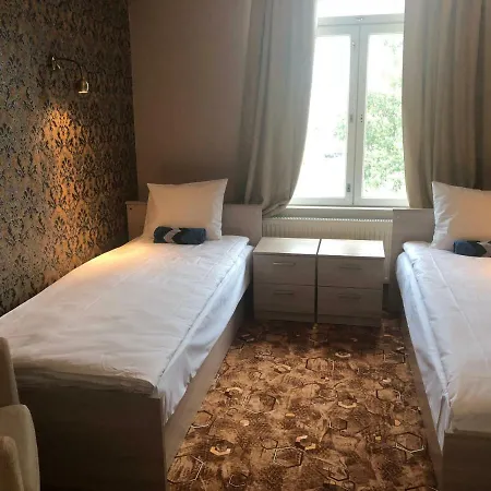 Kadriorg Hostel