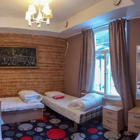 Hostel Kadriorg Ταλίν