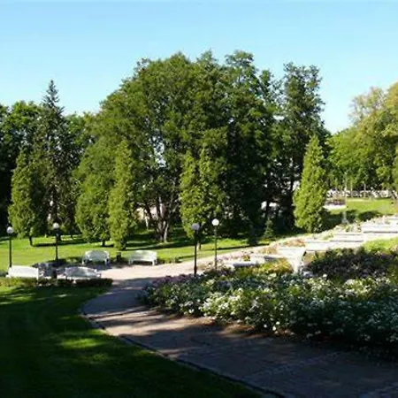 호스텔 Kadriorg