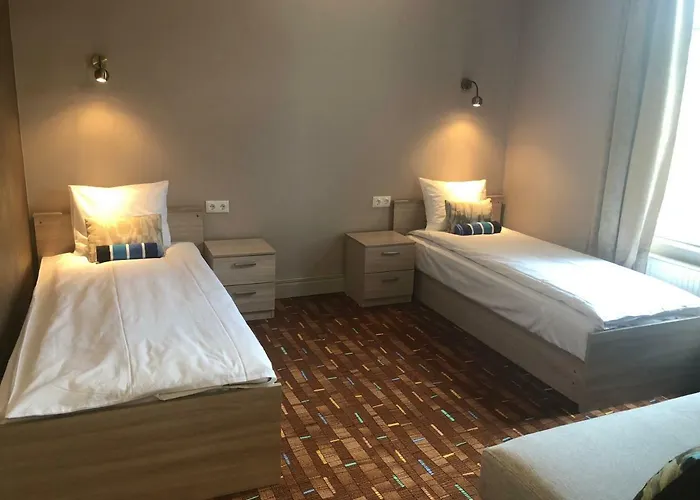 Kadriorg Хостел *