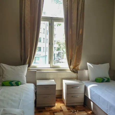 Hostel Kadriorg Tallinn